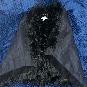 MICHAEL KORS FURRY BLACK JACKET VEST